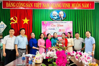 TRƯỜNG TIỂU HỌC LÊ ĐÌNH CHINH TỔ CHỨC LỄ KỶ NIỆM 20/10