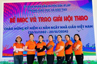 TRƯỜNG TIỂU HỌC LÊ ĐÌNH CHINH CHÀO MỪNG 42 NĂM NGÀY NHÀ GIÁO VIỆT NAM